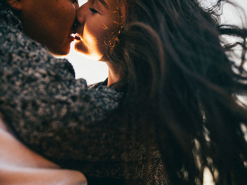 This girl wasn't afraid of having high standards and now she's kissing her dream man at sunset.